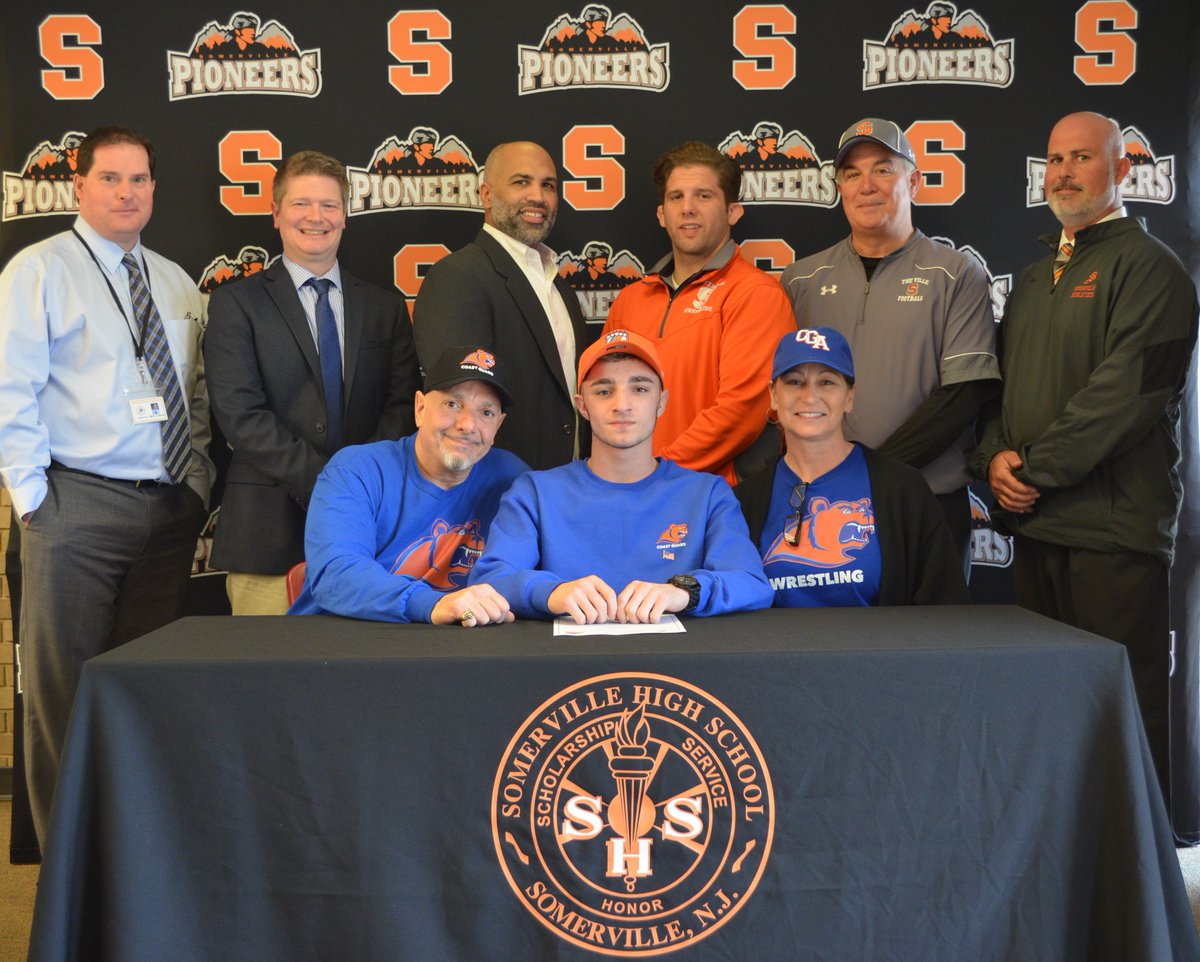 Congrats Brock Laggini and family on signing with the Coast Guard Academy to serve this great nation &amp; continue his wrestling career for HC Kevin Bratland.  Laggini is a 2x NJ State Tournament qualifier and ranks in the top 10 in wins for SHS with 102 @CGAWrestling <a href="/VilleWrestle/">Somerville Wrestling</a>