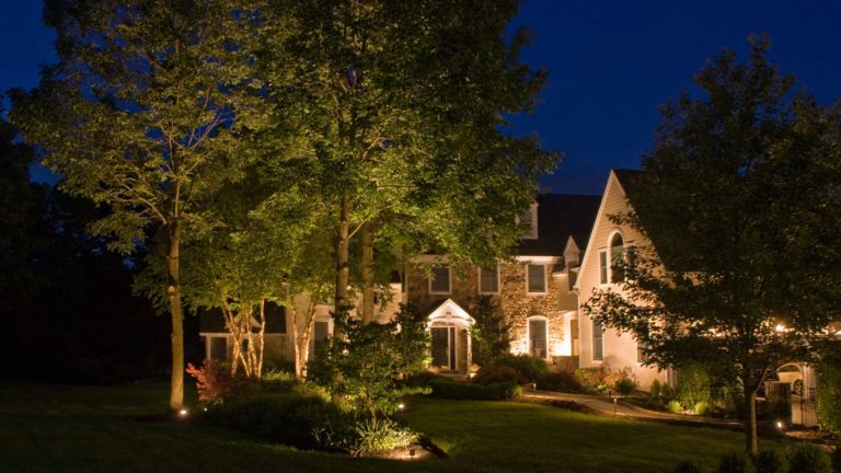 WesCarverElec's tweet photo. It’s never too early to start planning your landscape lighting project. 

We design our #landscapelighting to focus on highlighting the best parts of your property, giving your home the curb appeal that it deserves! 

Contact us now as our spring schedule is filling up fast! https://t.co/t6yLA8U3yj
