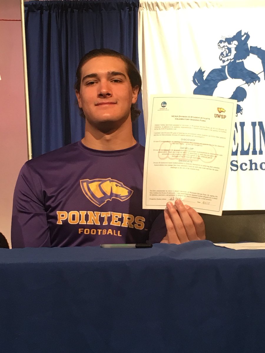 DFranzNehrke's tweet photo. @UWSPfootball Official Signing Day at WHS! Congrats to my son Robby on his commitment to play football &amp; continue his academics at The University of Wisconsin-Stevens Point! #pointersfootball 🏈 https://t.co/ha1HKxB7we