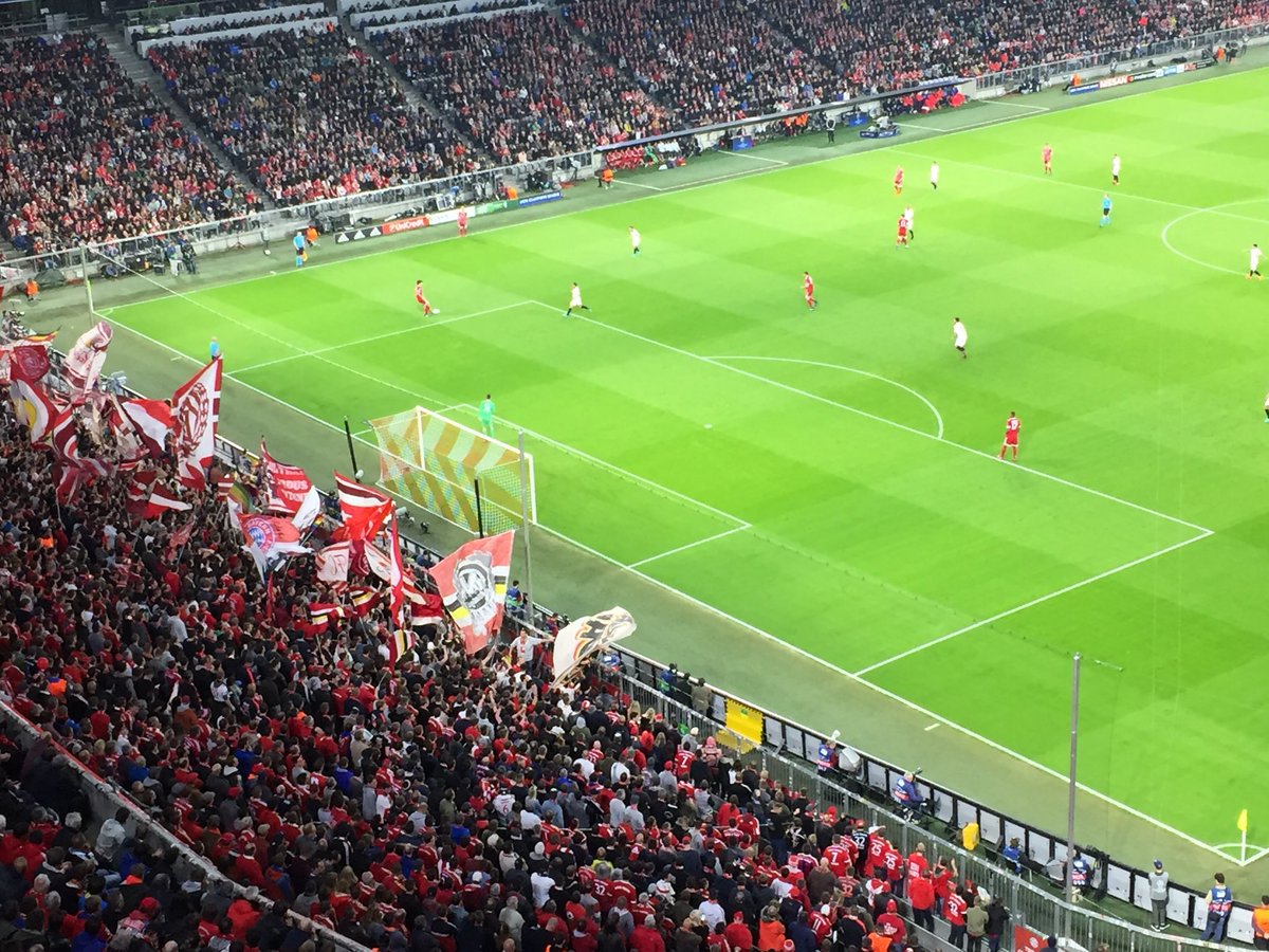 Bajuwarix's tweet photo. Auf gehts Bayern, kämpfen und siegen... da ist noch Luft nach oben 👍 https://t.co/lQ0cug8B8Q