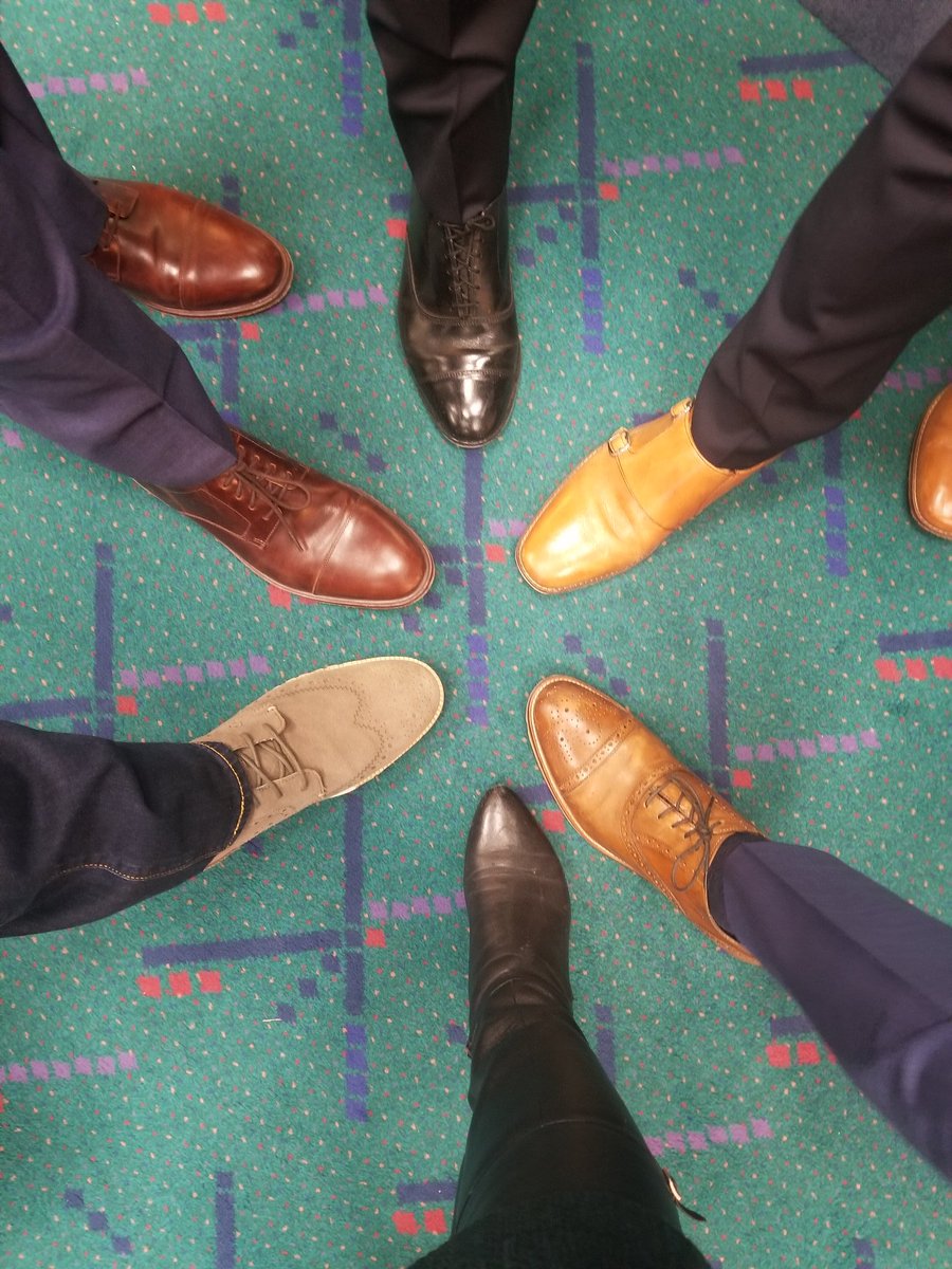HunQuach's tweet photo. Can you guess which Senate office the @usgvc members are talking to on Capitol Hill? Hint: carpet should be the giveaway! #GlobalValueChain #Trade #2018flyin https://t.co/P6VYugsGMq