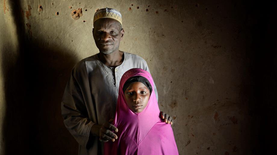 bomenmetbootsma's tweet image. Nog een paar plekjes vrij voor een logo op mijn shirt tijdens de Elfstedentocht op de fiets van 235 km in 1 dag. Met dit logo sponsor je mijn fietstocht in Malawi tegen kindhuwelijken. 

Interesse; zend u gegevens naar info@bomenmetbootsma.nl dan neem ik contact met u op.