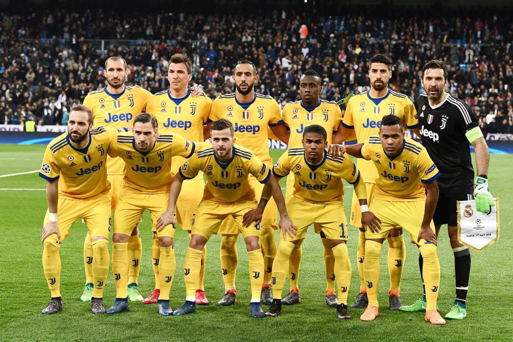 khaledalnouss1's tweet image. HT Real Madrid 0-2 Juventus

Shots: 10-6
On target 3-4
Dribbles 5-6
Tackles 6-4
Pass Accuracy 91%-81%
Possession 62-38%