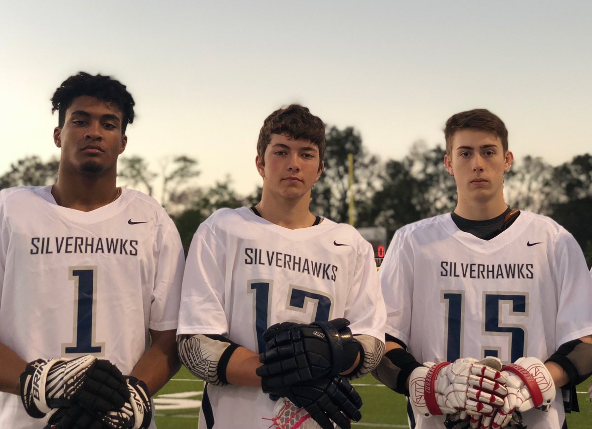 Honoring these guys tonight! Senior night ceremony begins at 6:30. With our game vs Mandarin following at 7! Hope to see you all tonight! #TTP <a href="/LHHSStudSect/">LHHS Student Section</a>