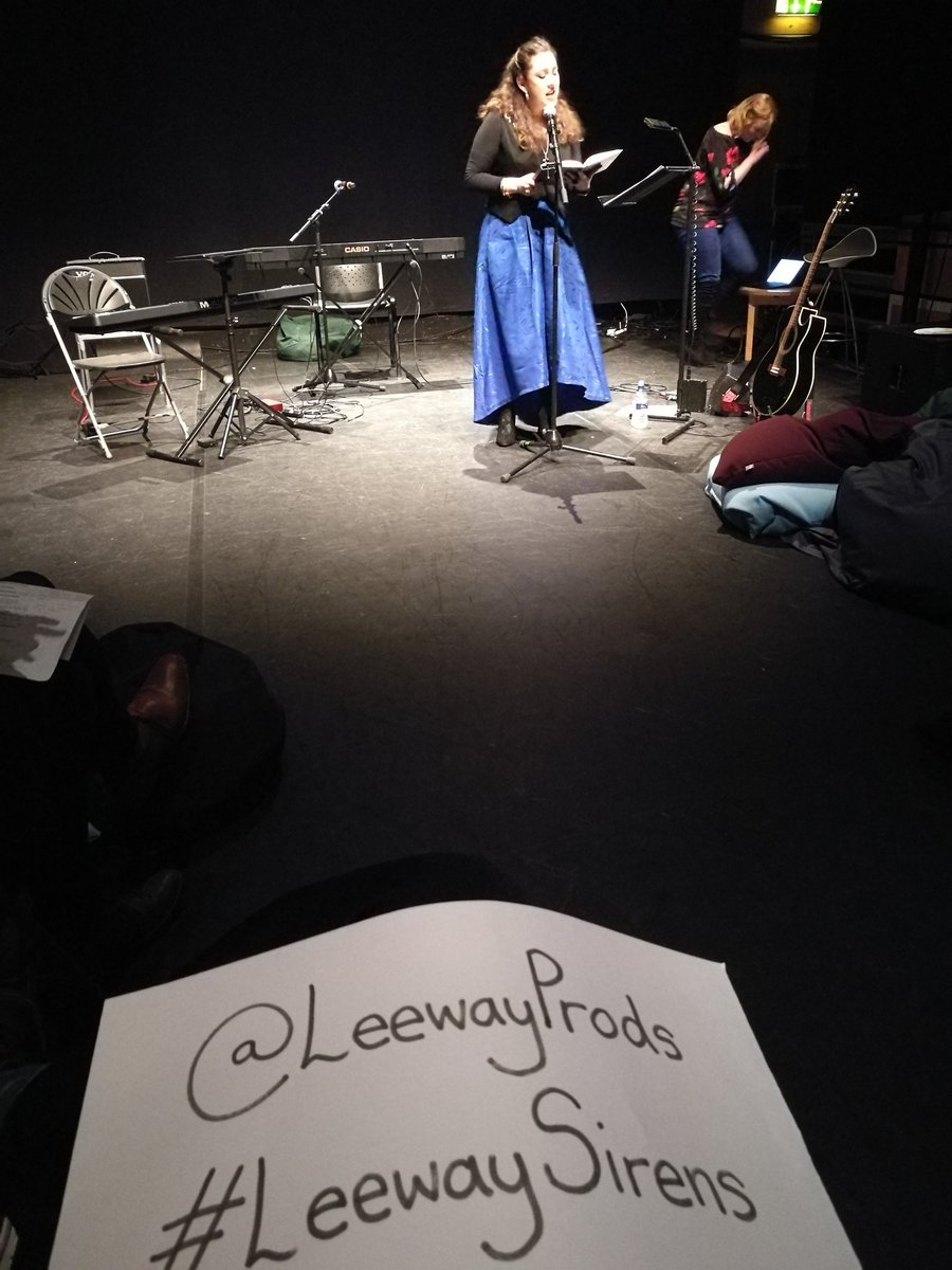LeewayProds's tweet photo. Mighty @rufusmufasa has taken to the stage for the first of 2 performances this evening for #LeewaySirens 💪🎤🎶 https://t.co/4PRYYZUDaE