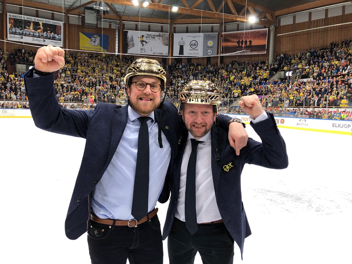 Ohyggligt stolt och tacksam, ikväll blev det guld! Vilka spelare, vilka fans, vilken klubb. 7000 åskådare och en magisk upplevelse. Mitt hjärta är så varmt nu, ett minne för livet!