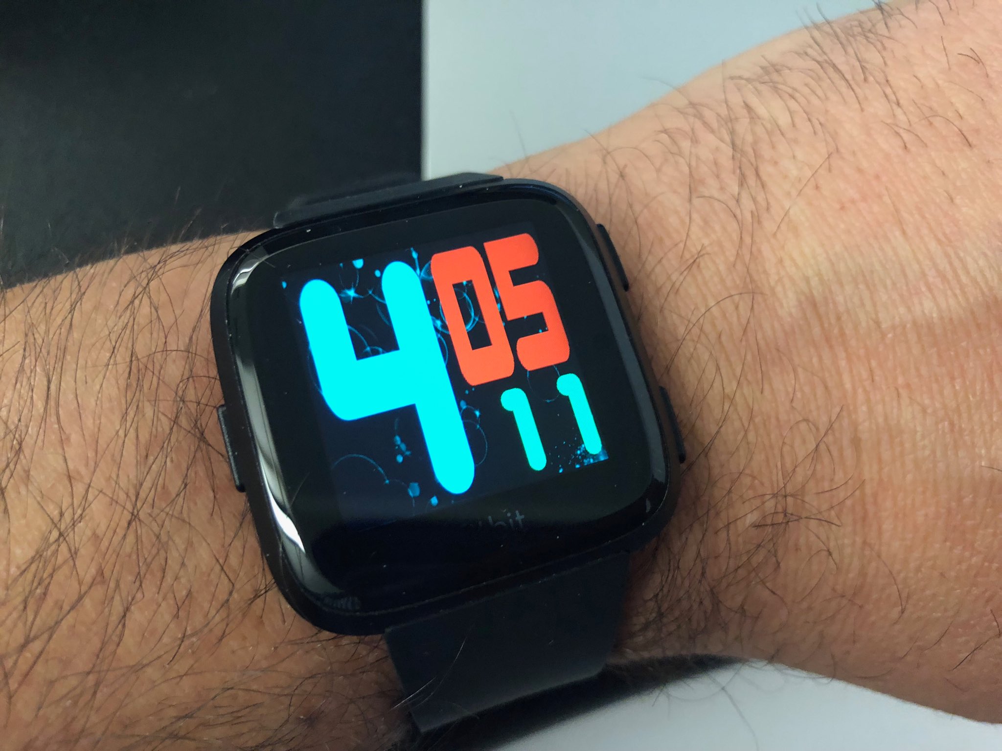 Large face fitbit new arrivals