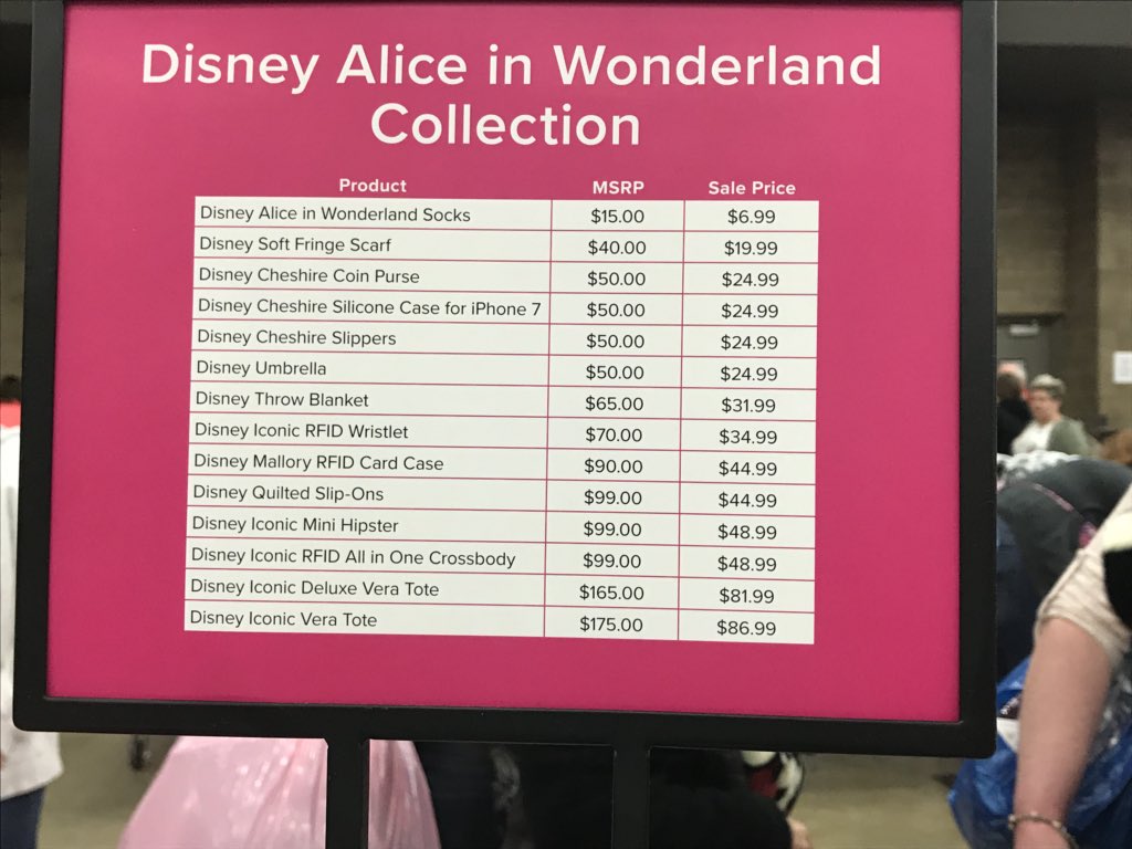 Vera Bradley Disney at the Annual Sale! #vbas18 #verabradley