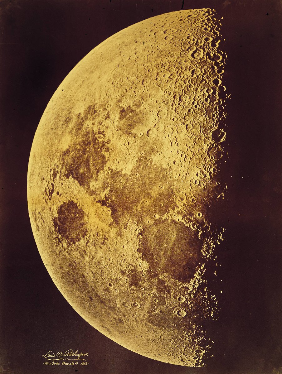 Первые снимки обратной стороны луны. Первый снимок Луны 1840. Первые снимки Луны. Фото Луны. Самый первый снимок Луны.