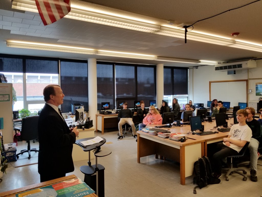 Montana Hometown Bankers Regularly Help Inspire Montana’s Next Generation of Business and Community Leaders bankingonmontanans.com/2018/04/12/mon…