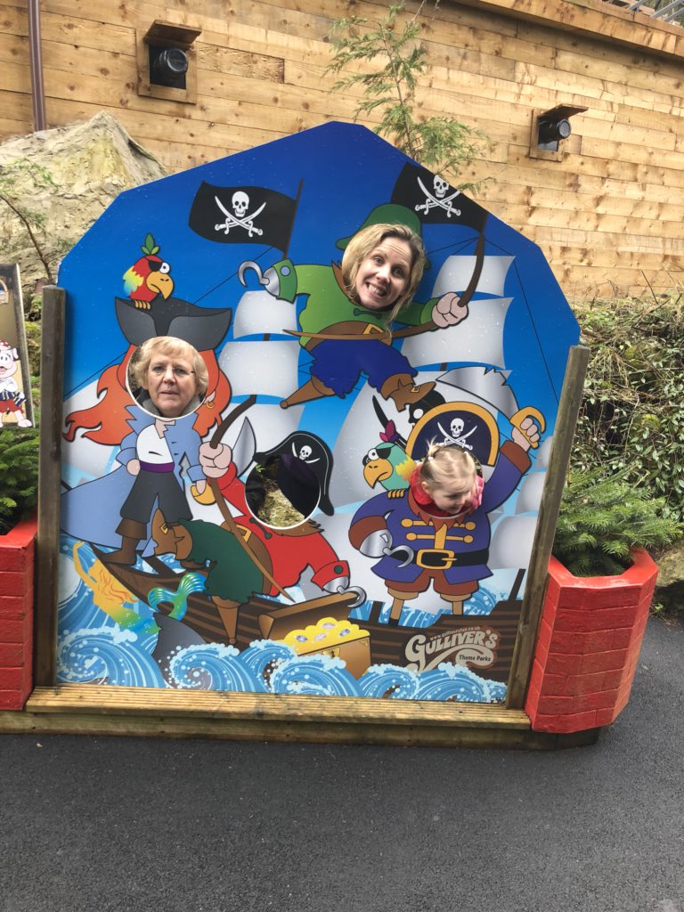 RobotRegHQ's tweet photo. After todayβs fun at @gulliversfun we would love to win a pirates sleepover at the Gullivers Kingdom Hotel #gulliversfun #gulliverskingdom https://t.co/bmvuXkHBJ8