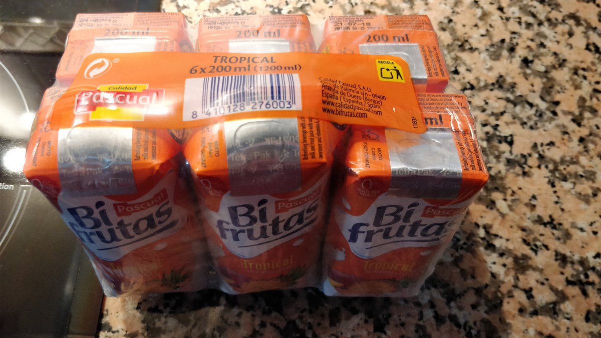 _raycs's tweet image. Sres. de @PascualBifrutas. Me he puesto en contacto con ustedes 2 veces a través de atención al cliente de su web, sin respuesta. ¿Les parece normal esto que le ha pasado a varios de sus productos que adquirí hace unas semanas? Los he tenido que tirar, han reventado.Gracias