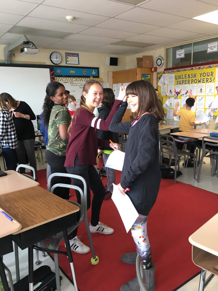 AlyssaKodroff's tweet photo. Stand up, hand up, pair up this afternoon in @mrsroth123 @redoakschool https://t.co/rrTuVq6nH0