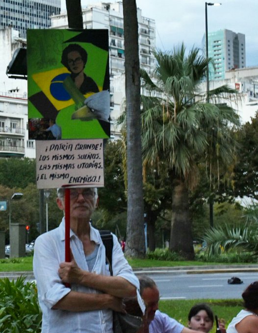 Ver imagem no Twitter