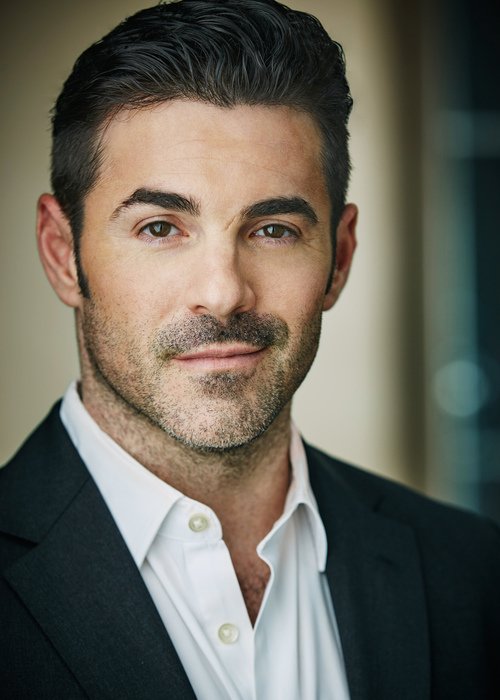 ChrisRoeMgmt's tweet image. It&apos;s Josh Server&apos;s birthday today! Head on over and wish @Josh_Server  a happy birthday. #goROE #joshserver #birthday 🎂