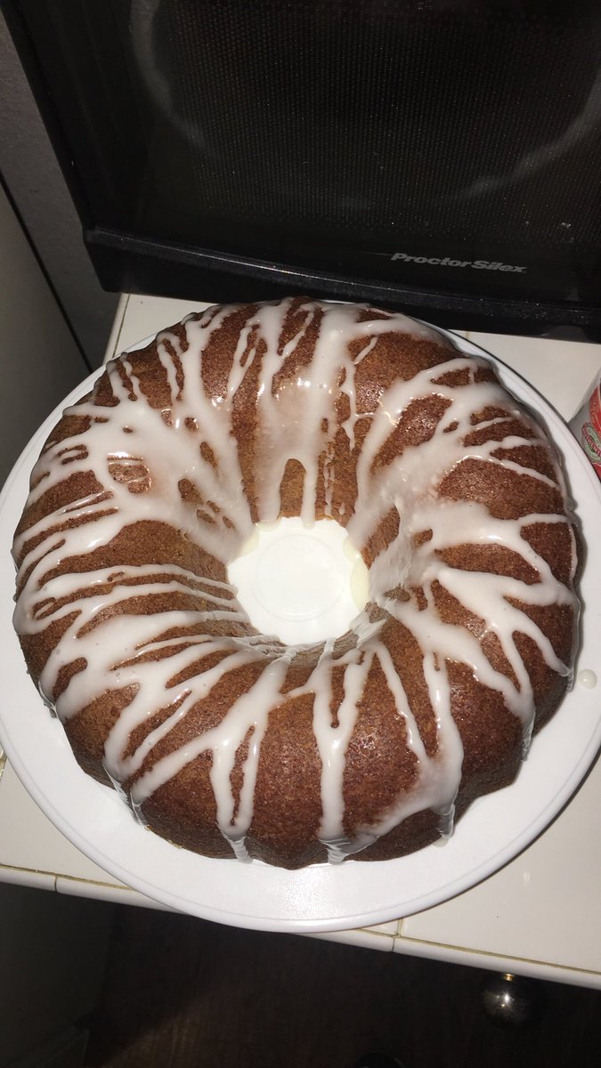 TheQueenKittyB's tweet photo. Fucking it up in the kitchen 👌🏽👌🏽🔥🔥🤤 https://t.co/FxelqTFDkr