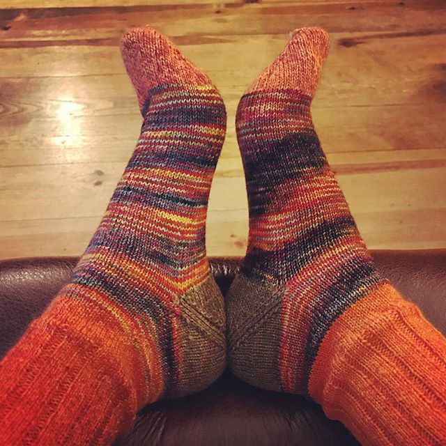 Another pair of socks finished. #knittingaddict #knittersofinstagram #knitsocks ift.tt/2HvL2go