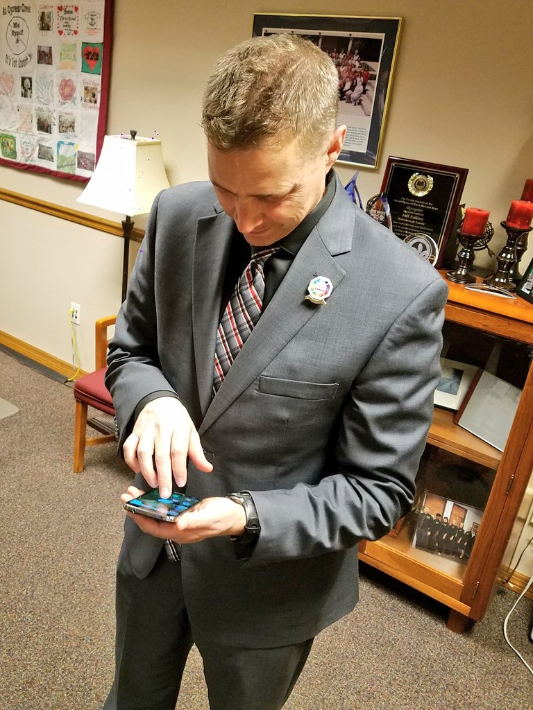 Superintendent &amp; HASA Member <a href="/Jeff_Eakins/">Jeff Eakins</a> takes a minute to update his contact info. Follow his lead here: bit.ly/HASAform