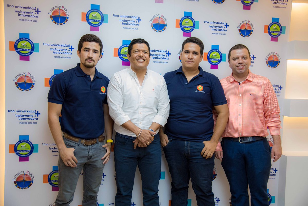 Unimagdalena's tweet photo. Motivados por la ola de inseguridad en el Distrito, #Unimagdalena realiza prueba piloto de la #App de seguridad #ACIRA https://t.co/WdWv5FYocc https://t.co/8KGDTu5hpR