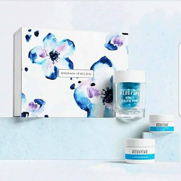 Rodan + Fields Spring Renewal Set is still available 😍 It has three of my favorite products: Multi-function Eye Cream, Intensive Renewing Serum, and our newly formulated Lip Serum!  All three are beautifully packaged for gifts 🎁
#rodanfields 
mcarioti.myrandf.com