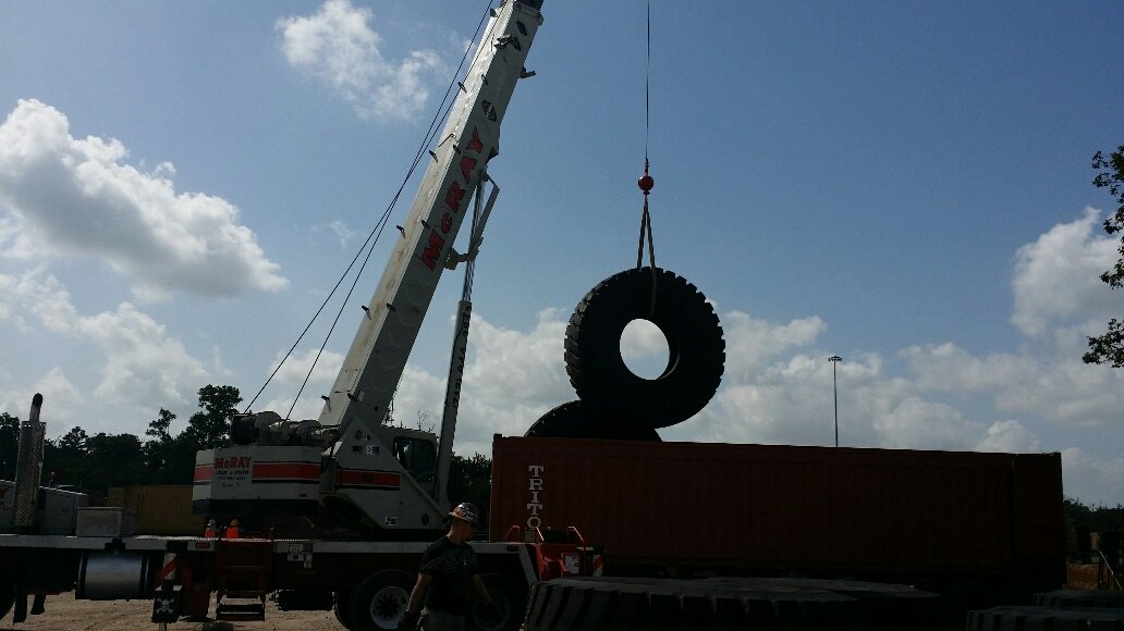 psilogisticsllc's tweet photo. Take the inflated price and hassle out of your shipping needs; let PSI take care of it for you. 

#shipping #trucking #transportation #loading #crane #logistics #psilogistics https://t.co/N5ESgoi1xQ