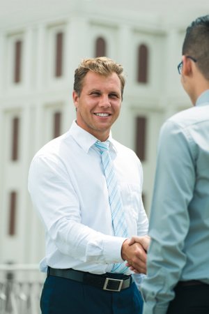 anthonylivel_82's tweet image. #WhatIsAr, #AugmentedRealityInHindi Augmented Reality and Virtual Reality Market Strategic Focus Report Growth by Top Global Leader- Google, Microsoft ... goo.gl/59CmvG