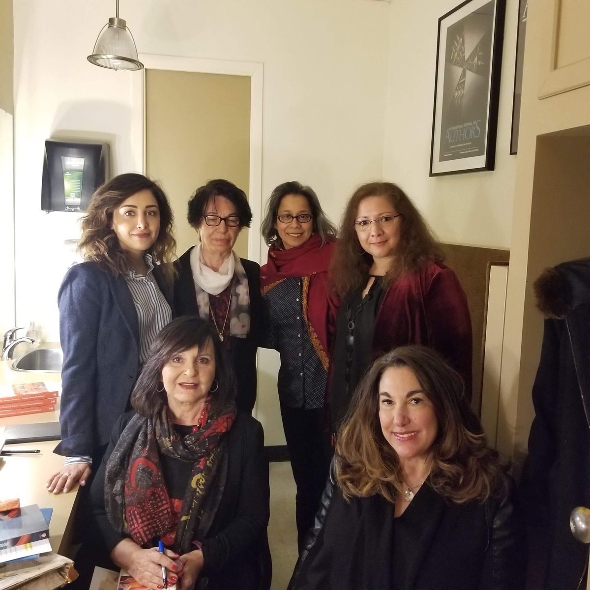 festofauthors's tweet photo. Tonight is the night! It’s time for Between Words &amp; Worlds: New Canadian Women’s Writing. 

The whole gang is backstage ready to discuss stories of in-betweenness and what that means. #ifoaweekly https://t.co/zr9gqej4FB