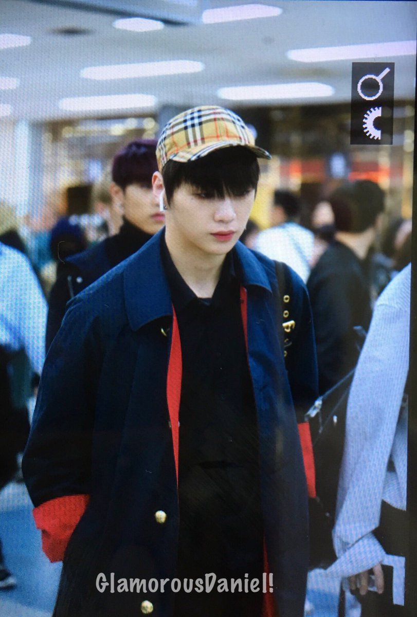 GlamorousDaniel's tweet photo. 0412 GMP
#워너원 #wannaone #강다니엘 #KangDaniel https://t.co/DQPD8jQlRq