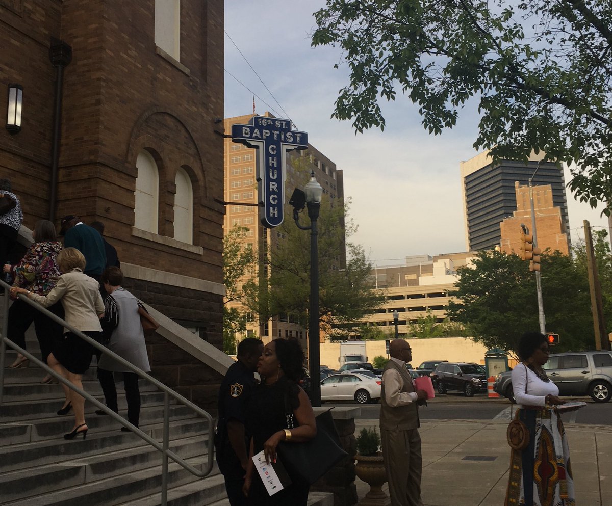 mlh_holmes's tweet image. I can’t imagine a more powerful night happening in America than the combination of these historic Holocaust #ViolinsofHope being played in  Birmingham’s iconic Sixteenth St Baptist Church. #HumanRights #freedom #love