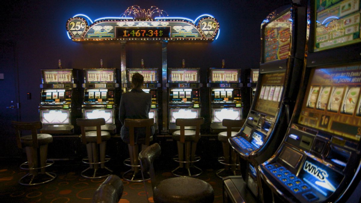 How Canadian #Filmmakers Combined a Film + Game to Combat Gambling Addiction  buff.ly/2pHpJ3M