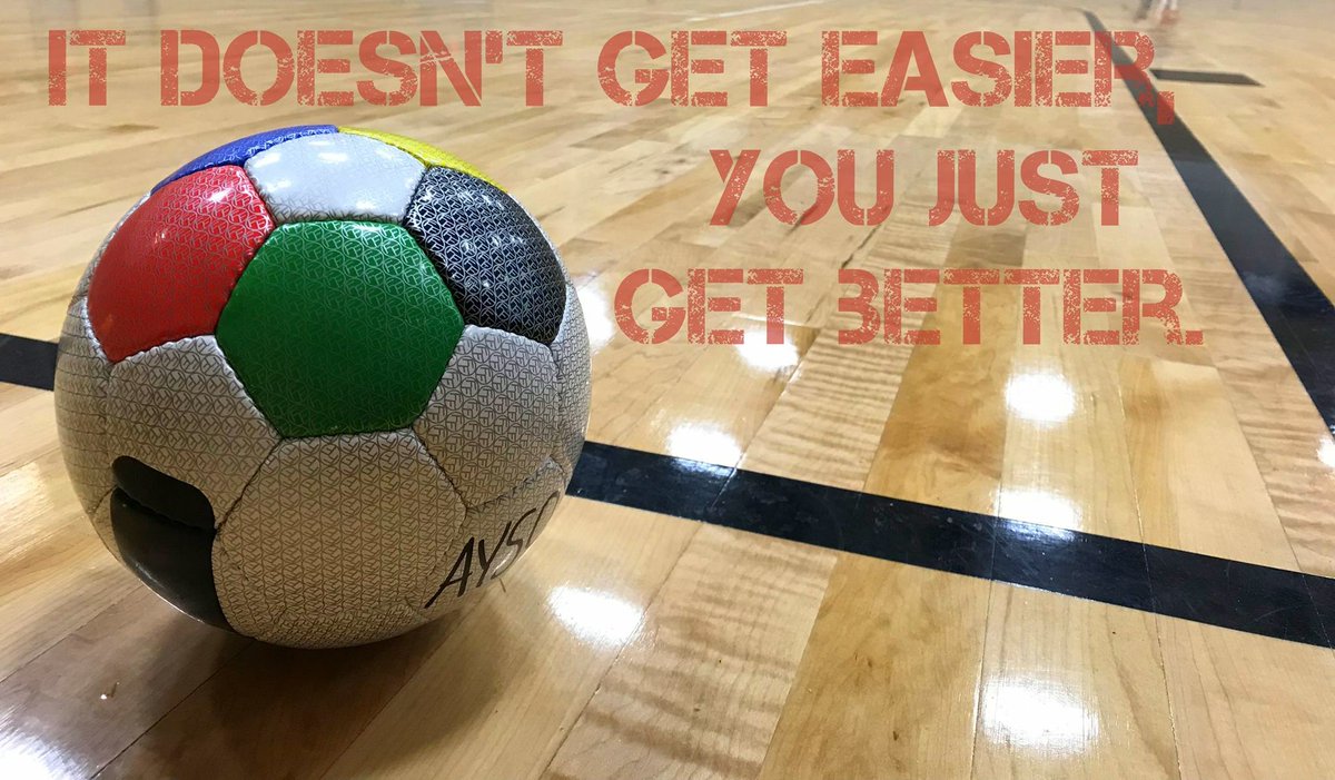 ayso1026's tweet photo. Indoor may be over, but don’t lose those skills! Strive to get those touches on the ball daily. #footskills #practice #neverstop #fallsocceriscoming https://t.co/jqhyKjMCSj
