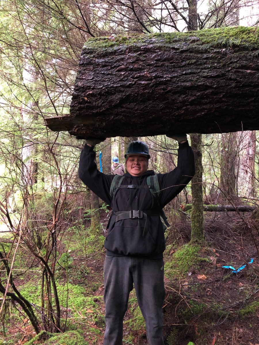NWYouthCorps's tweet image. Conservation work is like nature&apos;s cross-fit. Thanks NSC Salem Crew for your hard work!  
#workfornature #makeadifference#publiclandsproud #adventureculture#optoutside #forceofnature #21csc#americorps #corpswork #conservation#youroregon #traveloregon#pnwonderland