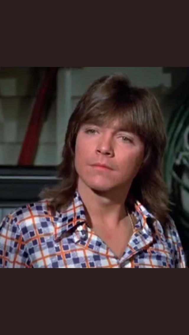 Happy birthday to David Cassidy today. The legend live on in harts music world wide top guy. 