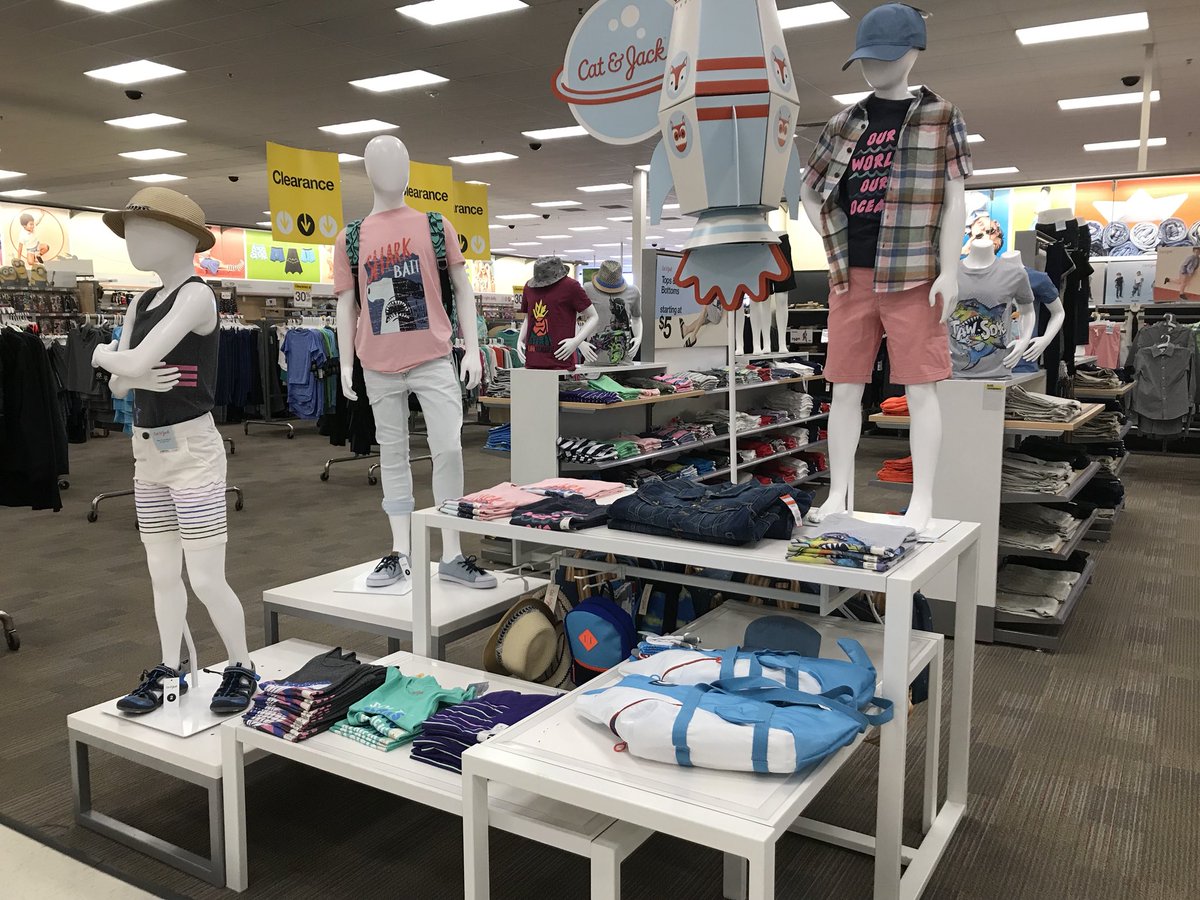 Who’s ready for beach weather? 🌊☀️🐠🐬<a href="/GoberStephen/">Stephen Gober</a> @Lawwible