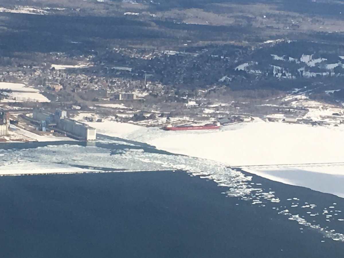 WallwinS's tweet photo. The #CSLTadoussac @ThunderBayPort. View courtesy of @WestJet @CSLships #Boatnerd #CSL #CanadaSteamshipLine so much ice!! #LakeSuperior https://t.co/ajMt8tgfjh
