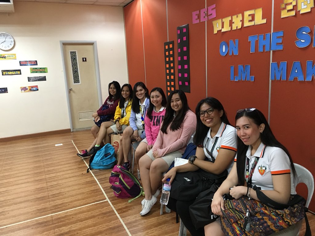 TheUSTEES's tweet photo. On the spot IM Making contest happening now!! π #ComeOneComeAll #USTEES #Pixel2018 https://t.co/vuSKIuAko2