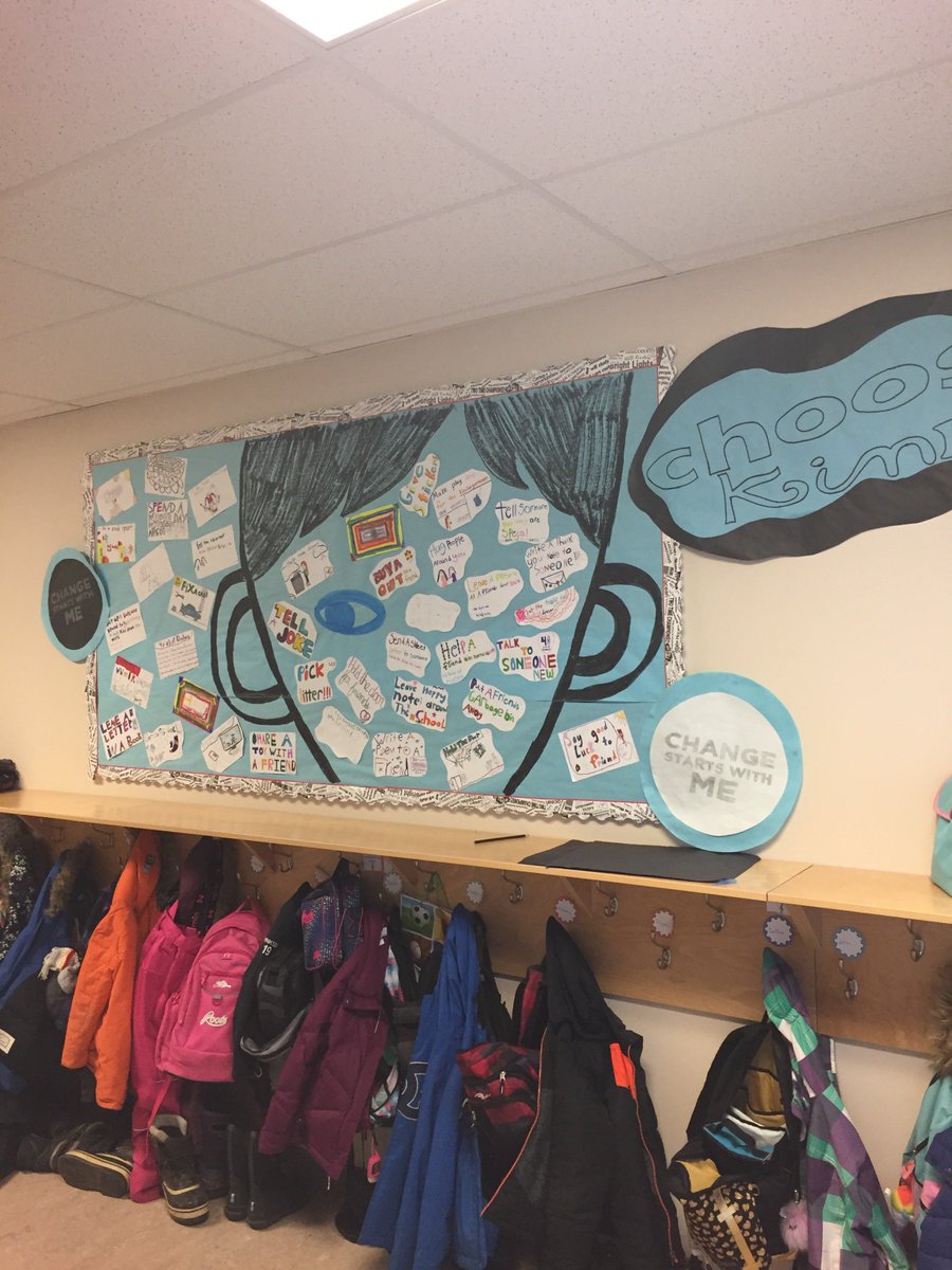 KellyHoogen's tweet photo. We Choose Kind @StKateriBison wrapping up our 40 days of kindness! @the_kind_club #ThKindClub @the_kind_club #bekindeverytime https://t.co/f2AnIGHIyS