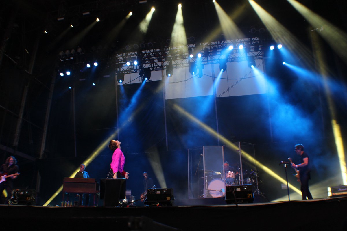 efímero tweet media