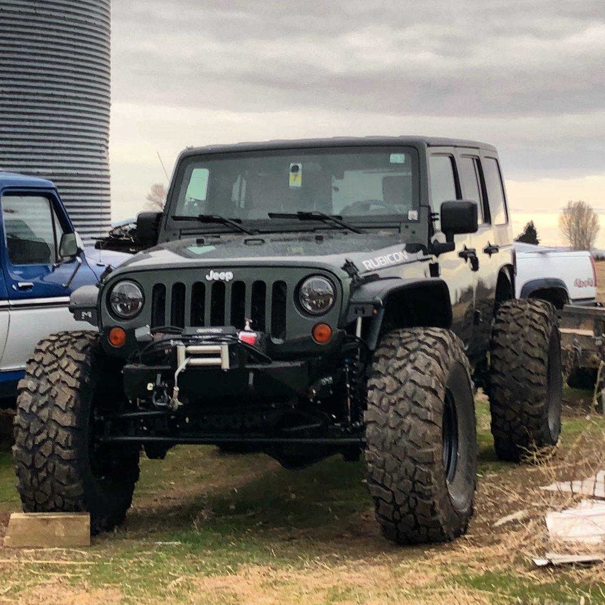 8lake0ber's tweet photo. @THEJeepMafia Sits pretty good don’t you think? https://t.co/tiM768WZCe