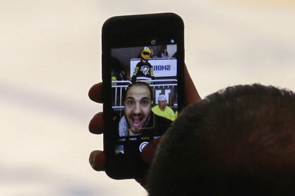 penguins's tweet photo. Some fans take photos of the ice.📱

Other fans sneak selfies with Iceburgh. 🐧

Either way, it's great to be at PPG Paints Arena. https://t.co/icBsy91oyt