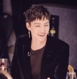 fanatic_got7_'s tweet photo. OMG we're going to see Jaebeom studio for the first time, on "Hyena on the keyboard" show. Where he produces GOT7 songs and his songs, where he produced 'You Are' and 'Look'. OUR TALENTED LEADER 😭👏
@GOT7Official #GOT7 #재범 https://t.co/S2e6I0cQDp