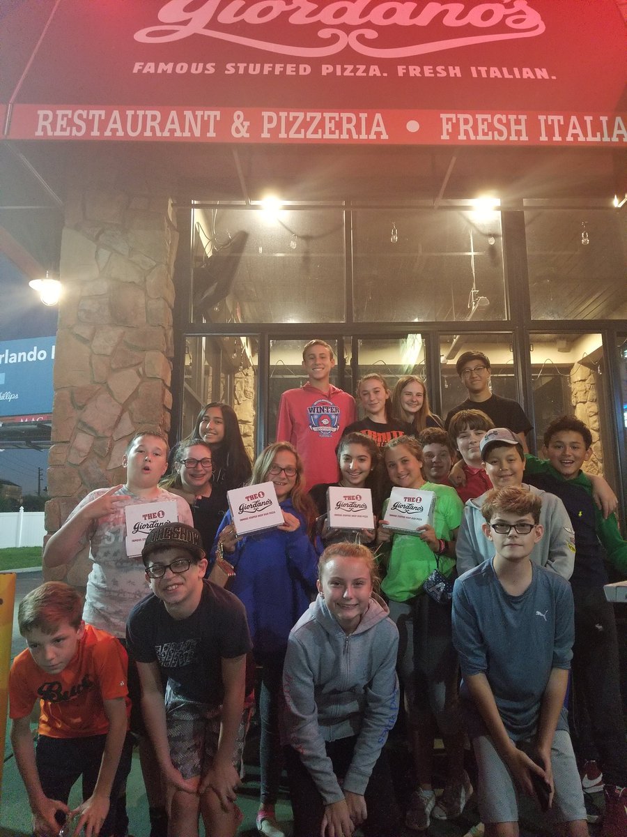MazzaToday's tweet photo. #fspa Middle School is ready for FSPA! https://t.co/TVpIjzy1Mj