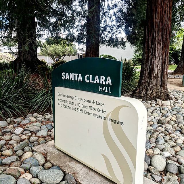 carbonBLUPRINT's tweet photo. Thanks to @sacstate for hosting us. Looking forward to connecting with some new talent. 
#startupgrind #foundershours #carbonblu https://t.co/2pCKpxFfd5