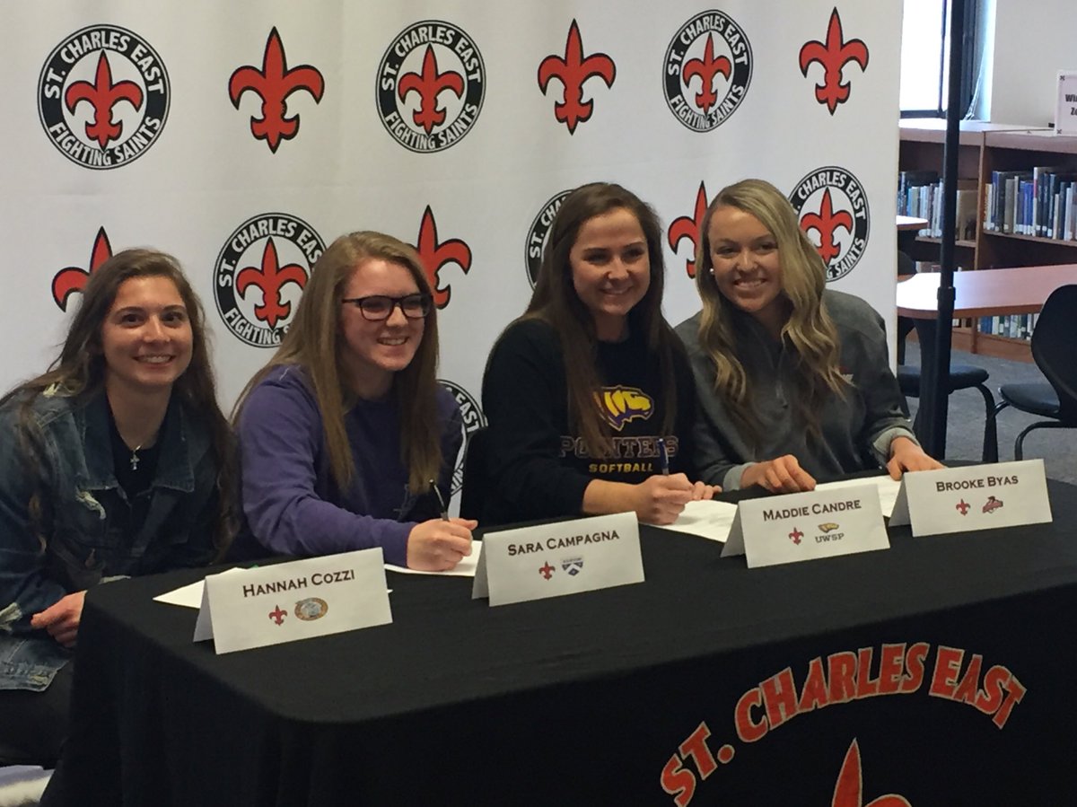 STCE_Gutesha's tweet photo. Started the afternoon with 6 Fighting Saints college signings!!! Golfers.. @njordan_15 (Butler) and @riiileeey_7  (Fairfield U). Softball... @MaddieCandre (UW Stevens Point), @BrookeByas (Carthage), @saracampagna26 (Kenyon College), and Hannah Cozzi (Marion U). Congrats SAINTS! https://t.co/DdXHsPUhUM