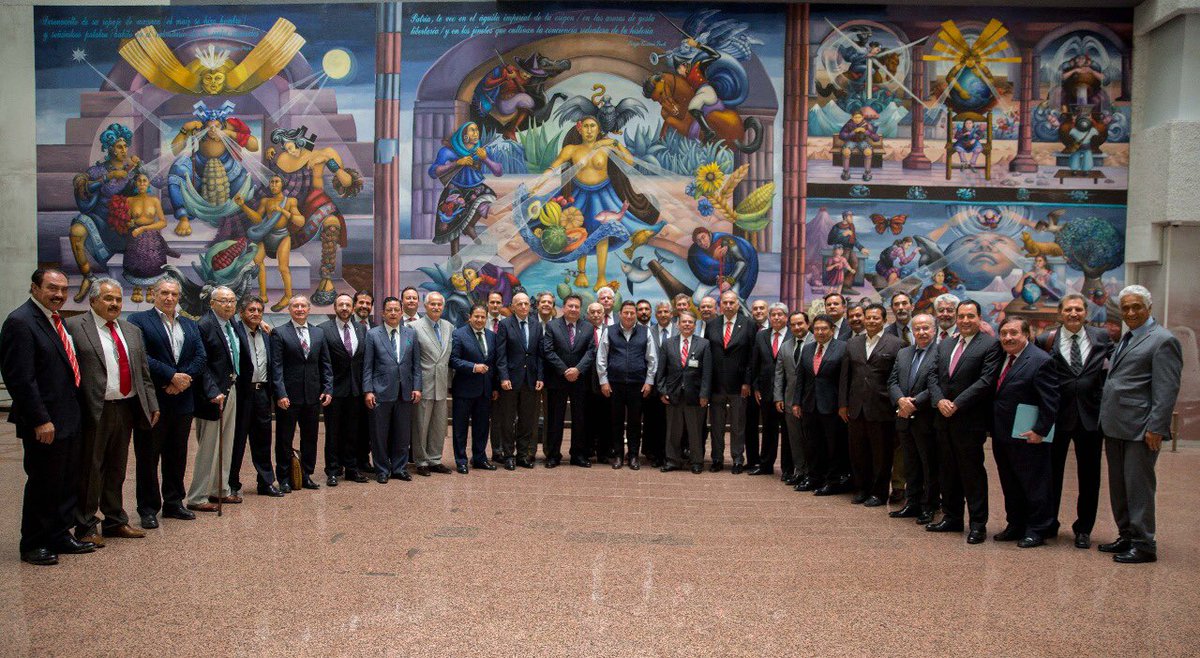 Me siento muy orgulloso de formar parte de este gran equipo. Aquí en mi primera reunión con delegados de @SAGARPA_mx