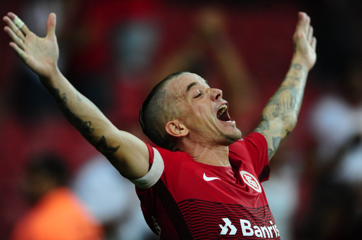 SCInternacional's tweet photo. 😍😍😍😍😍 https://t.co/fG7XznpeyA