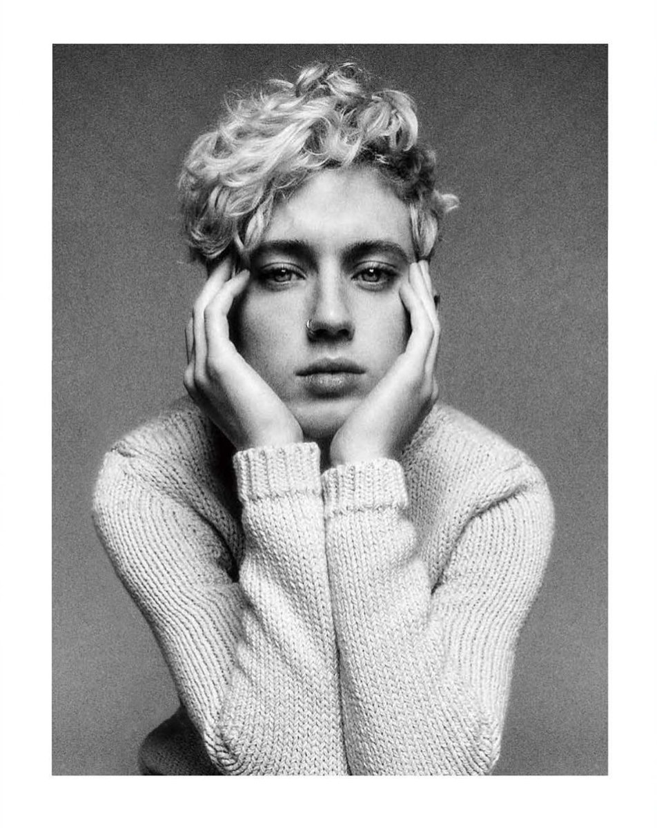 troyesivan's tweet photo. 🤓 me for @magazine_nero coming soon by @DamonBaker https://t.co/0OtJIq49fp