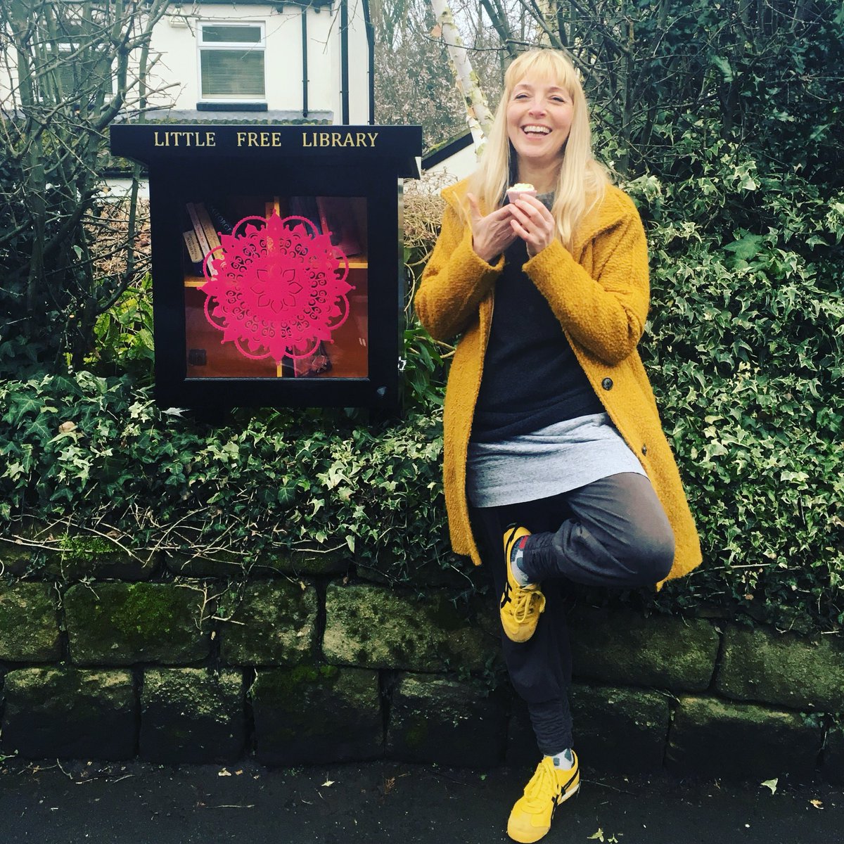 leedslillibrary's tweet image. #LLFL #9 just gone up opposite Meanwood Primary School besides the Park Entrance - thanks @yogaspaceleeds for the sponsorship #yogireading #meanwood #takeabook #leaveabook #iloveleeds