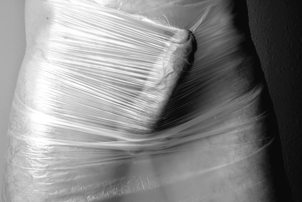 LeBeau_Foto's tweet photo. Cling Film- image by @LeBeau_Foto #gay #LeXXX #QUEERART https://t.co/57h55h6OfI