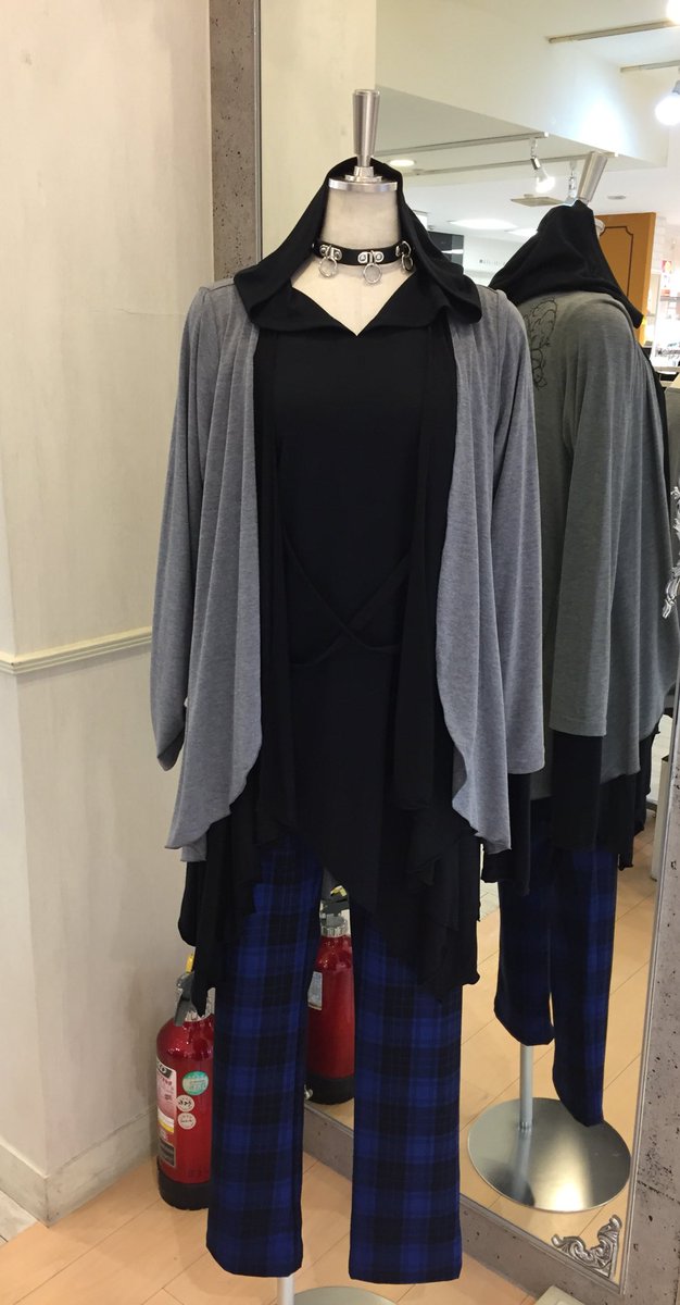 algonquins_cb's tweet image. さらっとした生地で、履き心地も良い✨チェックストレートパンツ*\(^o^)/*
お人形さんもカッコ良く着てくれてます💖
津田沼店には2色揃ってますよ♪♪
￥13.824です☆*ﾟ